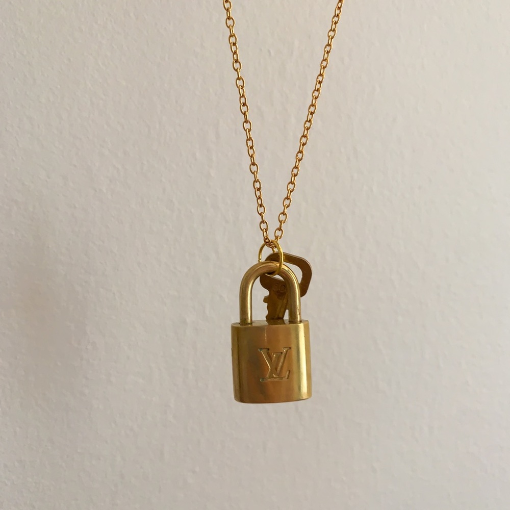 SOLD Louis Vuitton Padlock Necklace - Picture 2 of 9